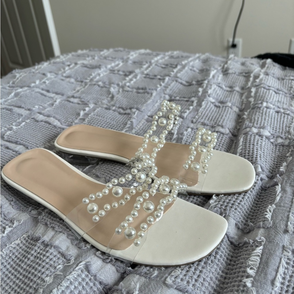 Elegant White Pearl Embellished Women's Sandals - 40